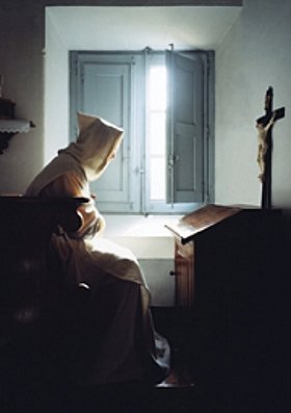 &iexcl;Cuidado Religiosos!