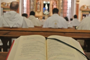 Porque hab&eacute;is muerto, y vuestra vida est&aacute; oculta con Cristo en Dios